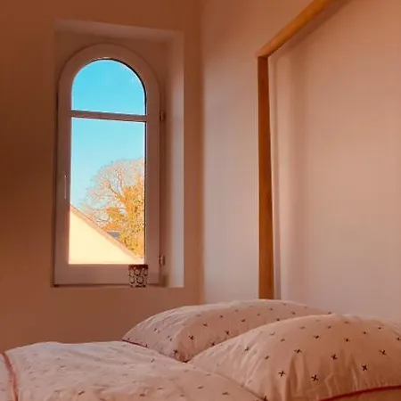 La Maison Des Ifs Paon 3* Mamers